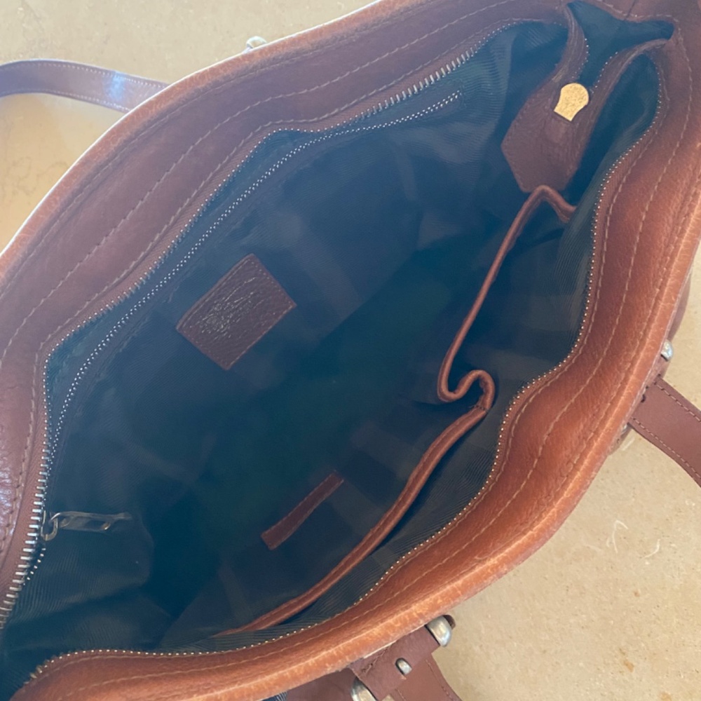 Burberry purse - Picture 3 of 3